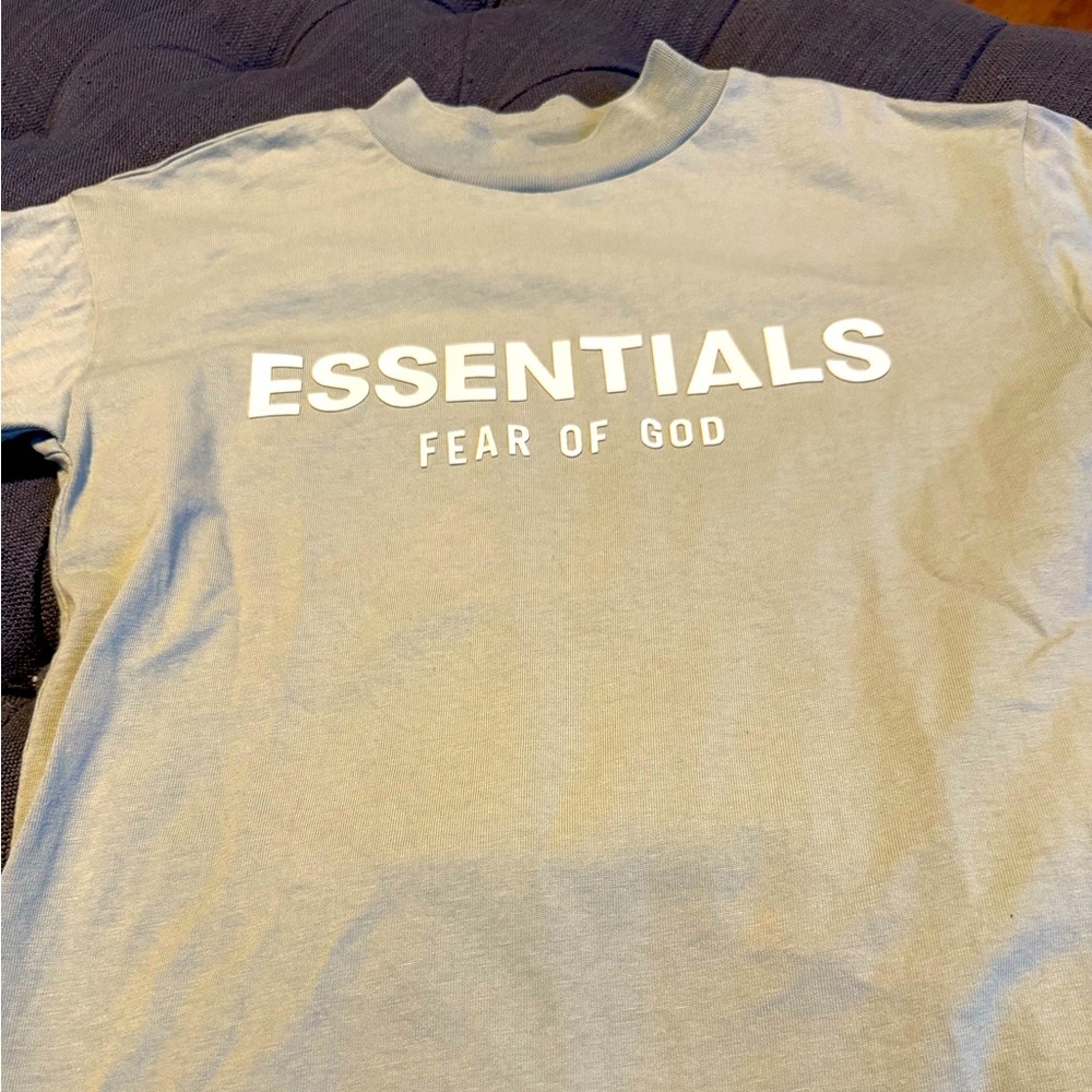 Kids Essential Feat of God T